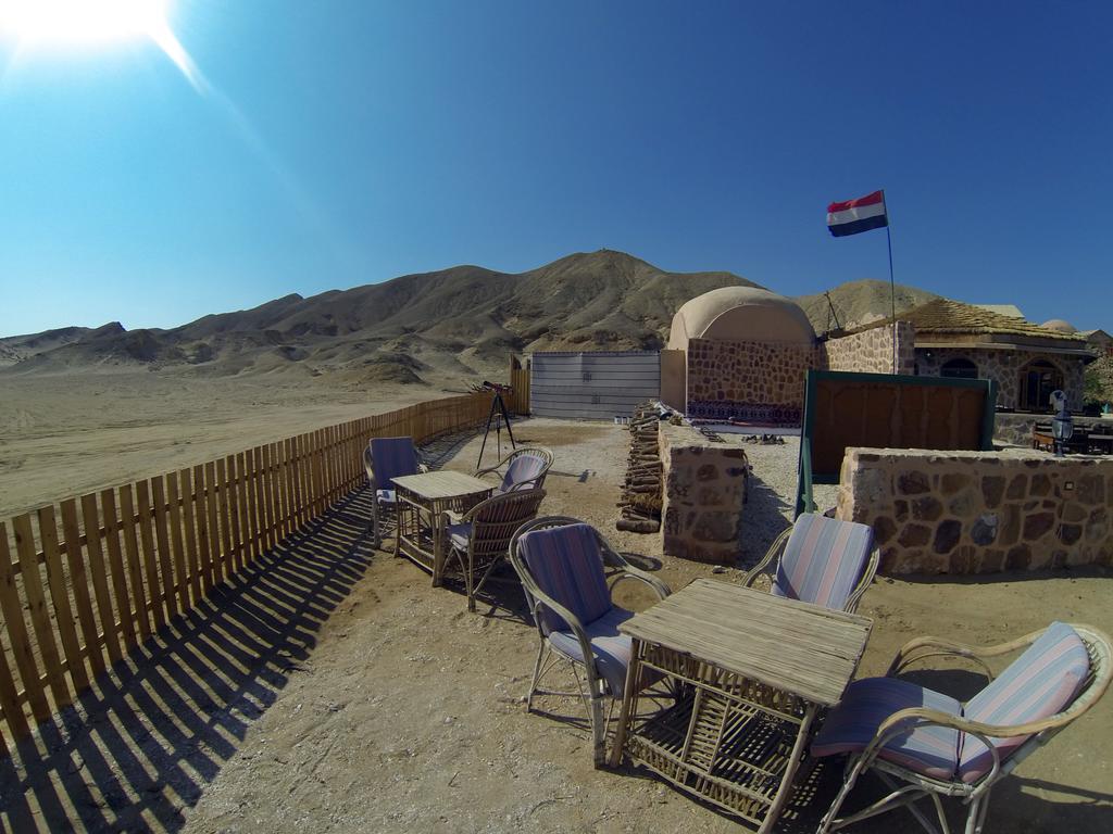 Roots Red Sea Hotel El Qoseir Bagian luar foto